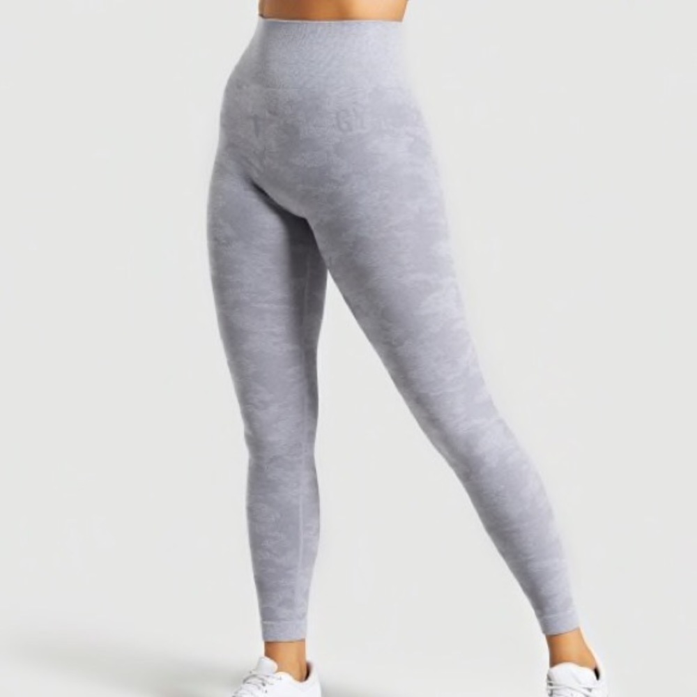 Gymshark Camo Seamless set